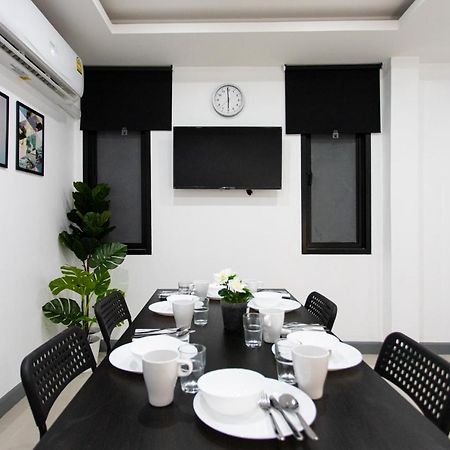 Silom yakınında 45 m2 stüdyo Daire, 1 banyolu Bangkok Dış mekan fotoğraf